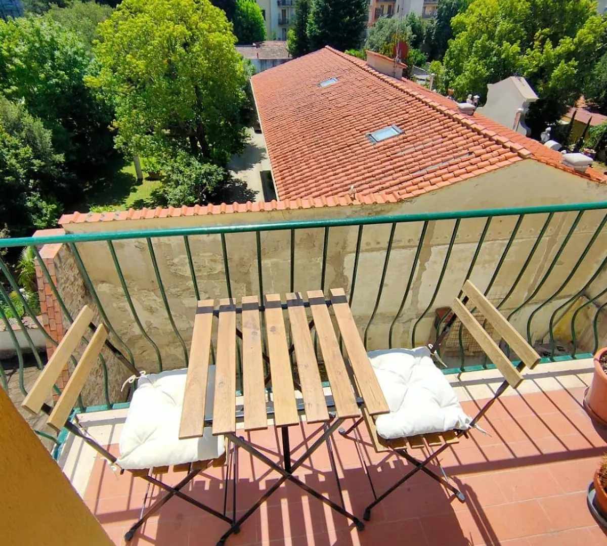 Apartment Casa Elena In Florence
